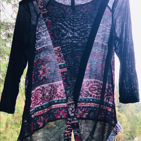 Boho open back top 3/4 sleeve - Picture 2 of 3